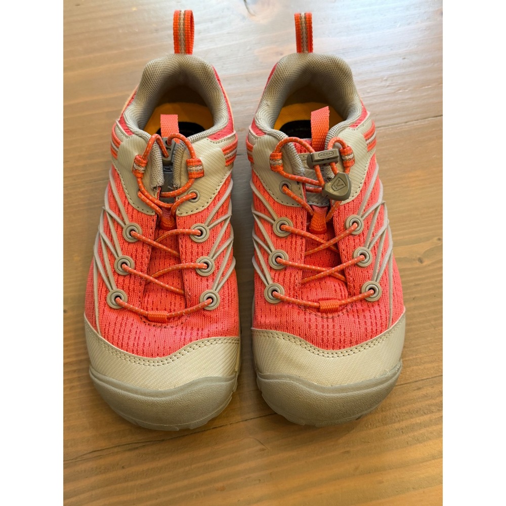 Keen Chandler CNX Kids Sneakers Coral Gray Hiking Shoes Size 2Y